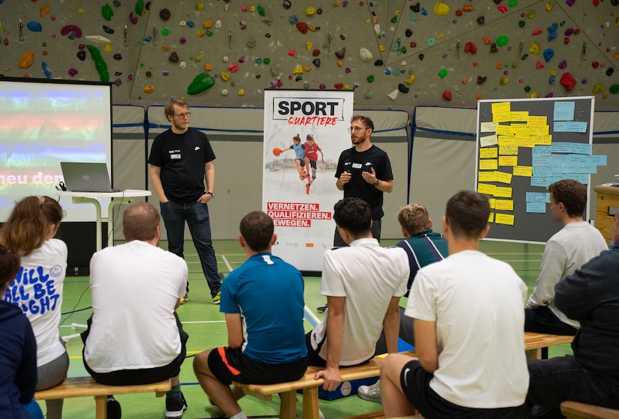 Mehr über den Artikel erfahren Erfolgreicher Auftakt der Fortbildung „Sport im Ganztag“ – Modul 1